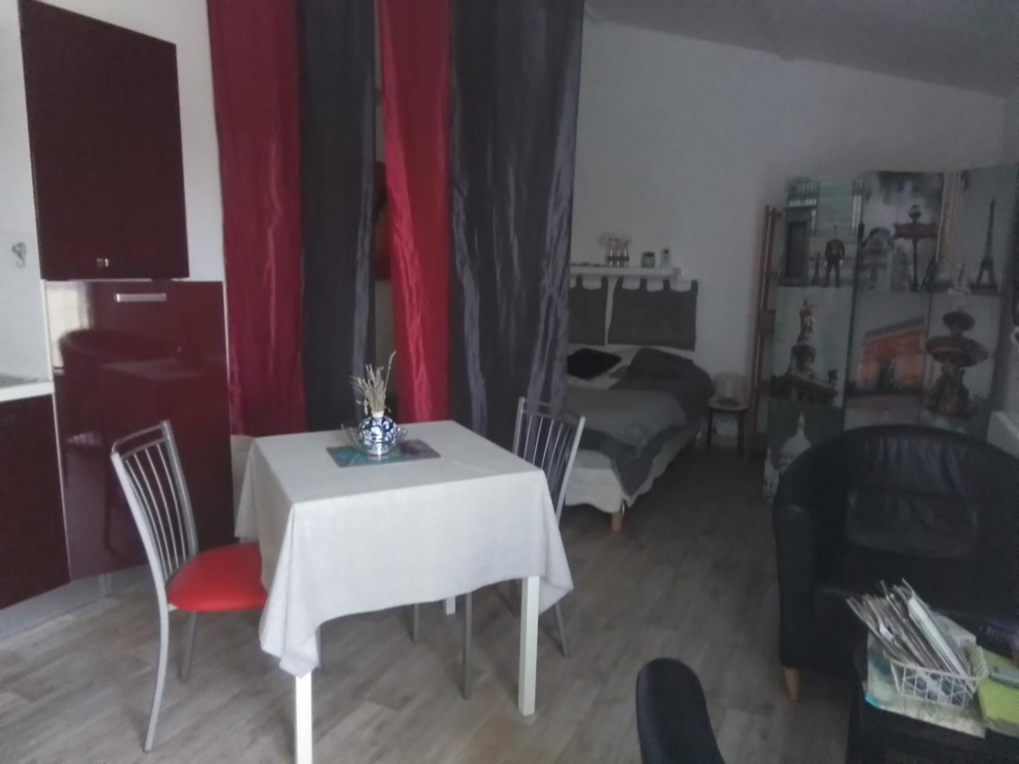 Tiny House Independante Climatisee Moules Ngoại thất bức ảnh